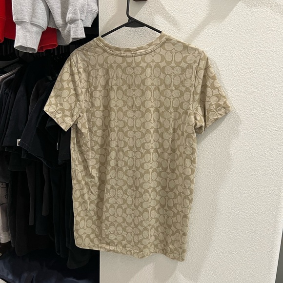Authentic Coach Tee size XS - Picture 2 of 3